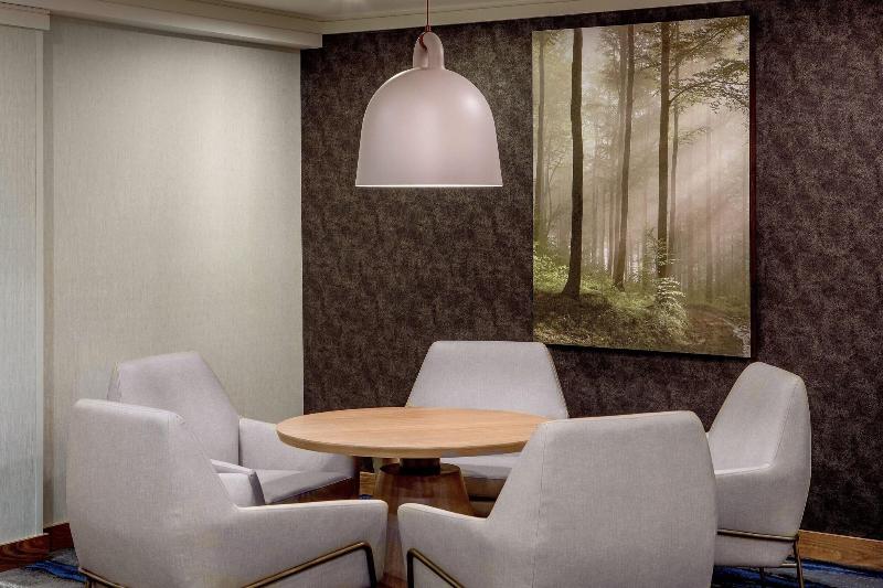 酒店 Fairfield Inn & Suites By Marriott Brunswick Freeport