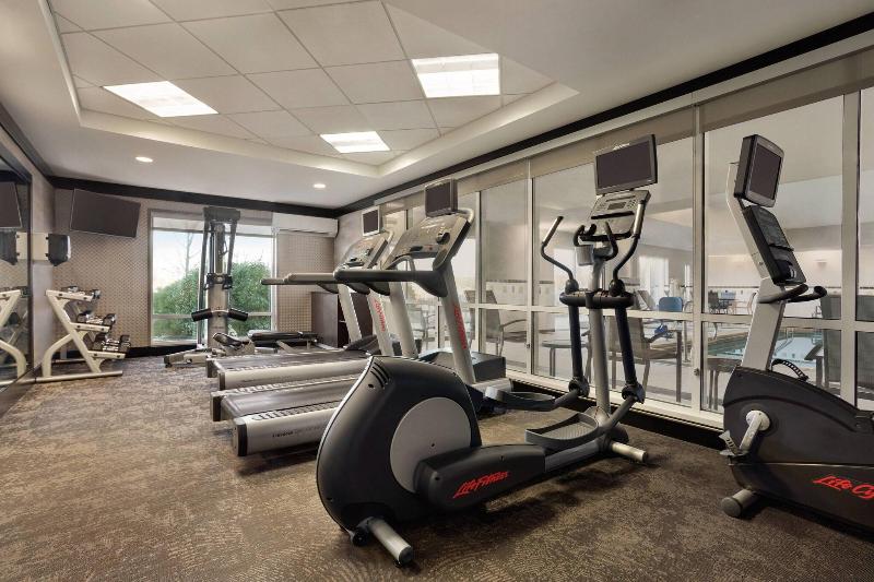 فندق Fairfield Inn & Suites By Marriott Tupelo