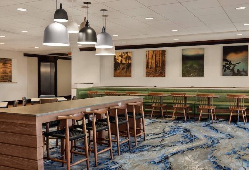 فندق Fairfield Inn & Suites By Marriott Tupelo