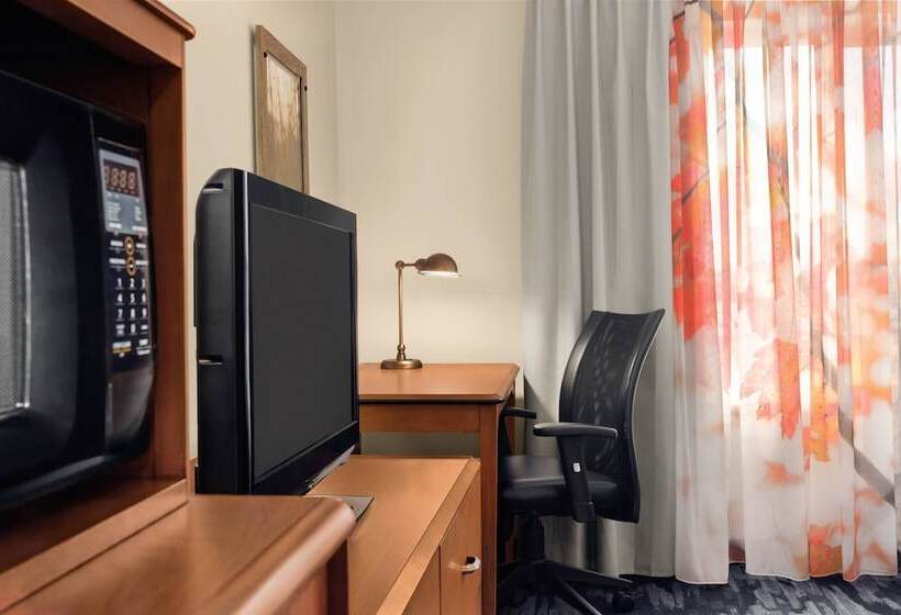 فندق Fairfield Inn & Suites By Marriott Tupelo