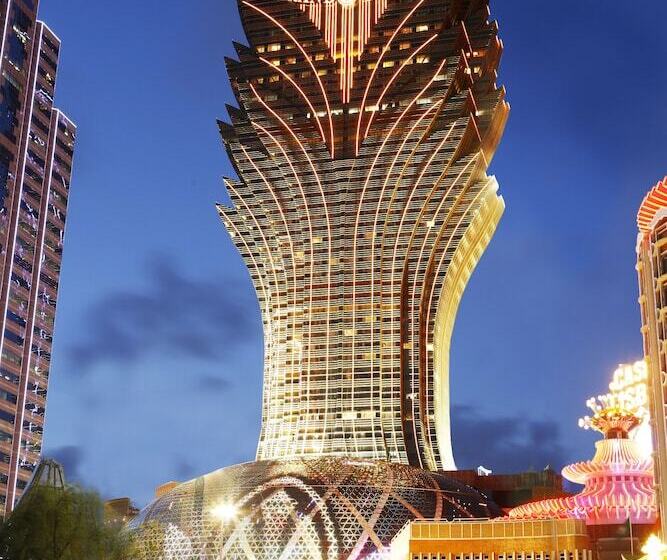 هتل Grand Lisboa Macau