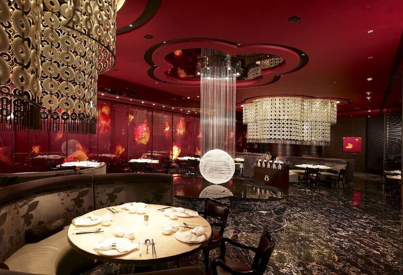 هتل Grand Lisboa Macau