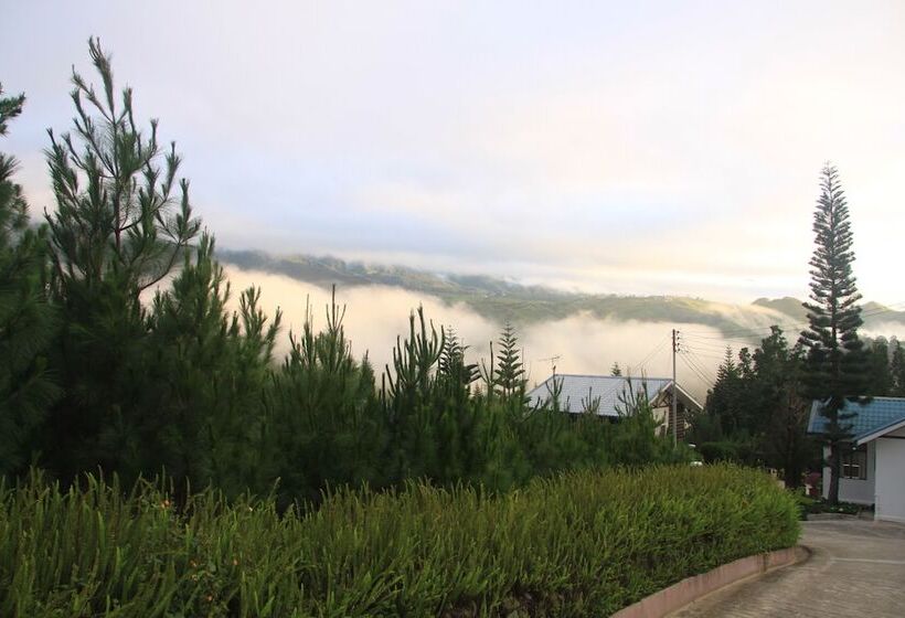 בית מלון כפרי Kinabalu Pine Resorts