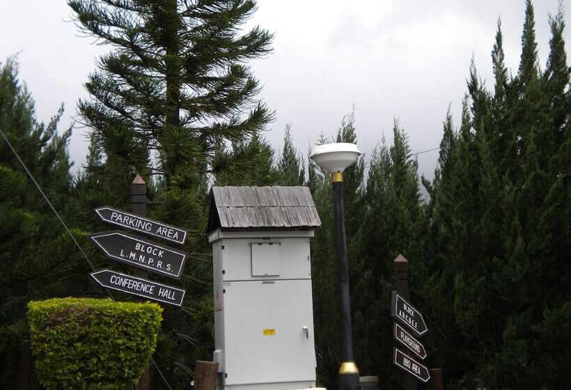 בית מלון כפרי Kinabalu Pine Resorts
