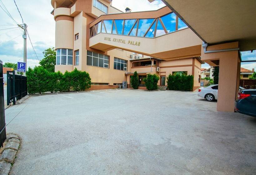 هتل Kristal Palas