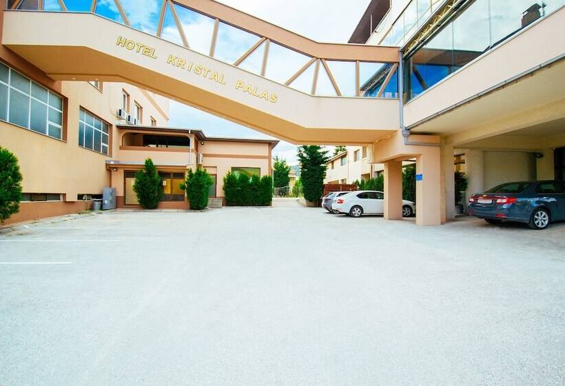 هتل Kristal Palas