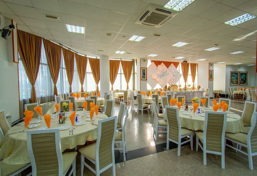 هتل Kristal Palas