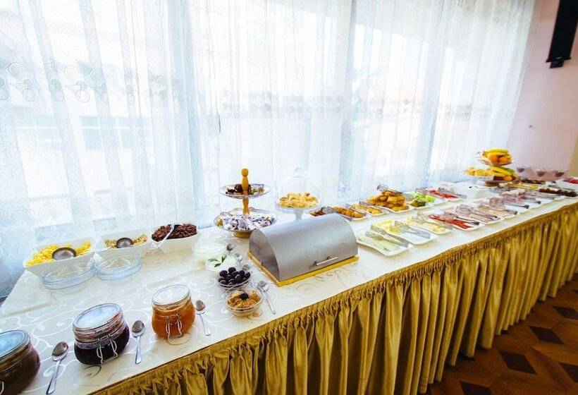 هتل Kristal Palas