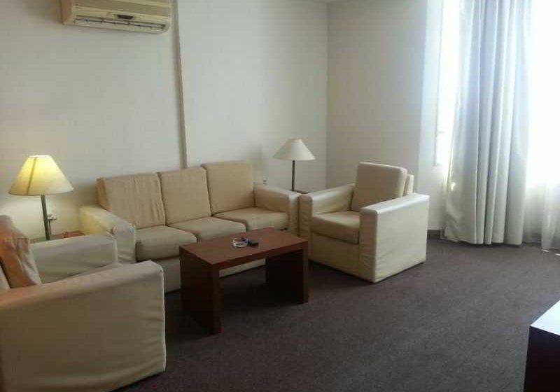فندق Krystal Suites Penang