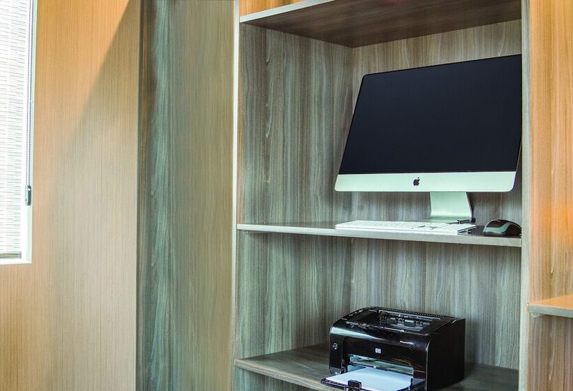 فندق La Quinta By Wyndham Meridian / Boise West