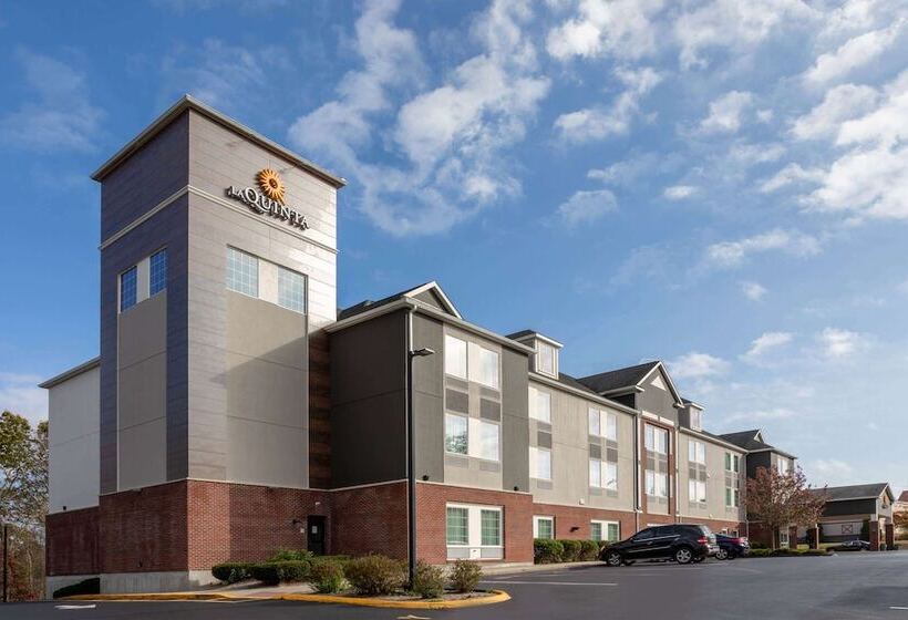 호텔 La Quinta Inn & Suites By Wyndham Stonington Mystic Area