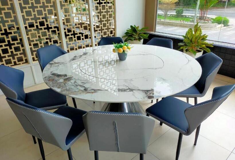 Отель Langkawi Seaview