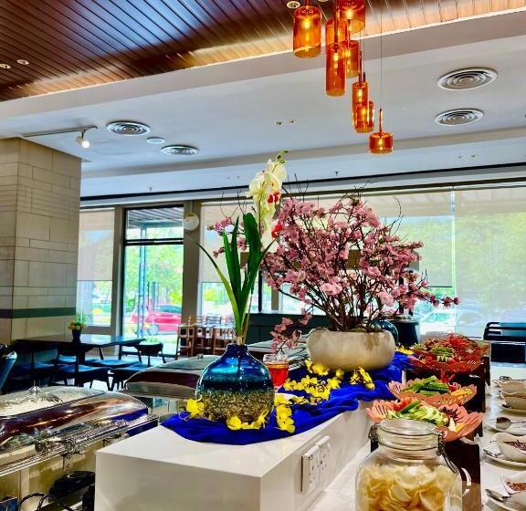 Отель Langkawi Seaview