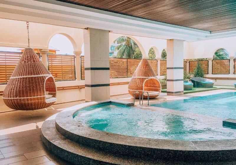 Отель Langkawi Seaview