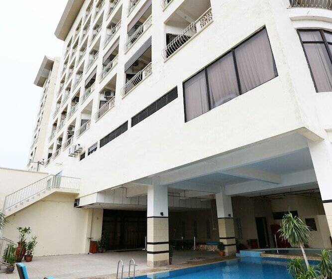 Отель Langkawi Seaview