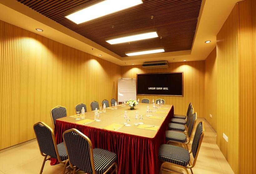 Отель Langkawi Seaview