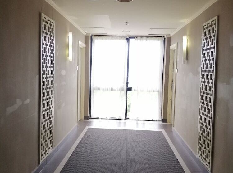 Отель Langkawi Seaview