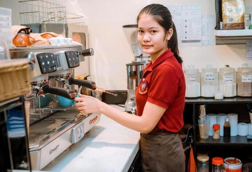 בית מלון כפרי Le President