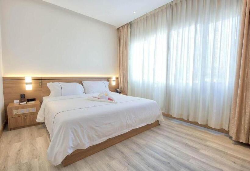 בית מלון כפרי Le President