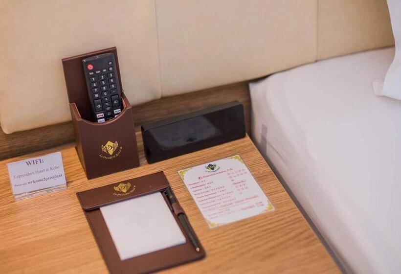 בית מלון כפרי Le President