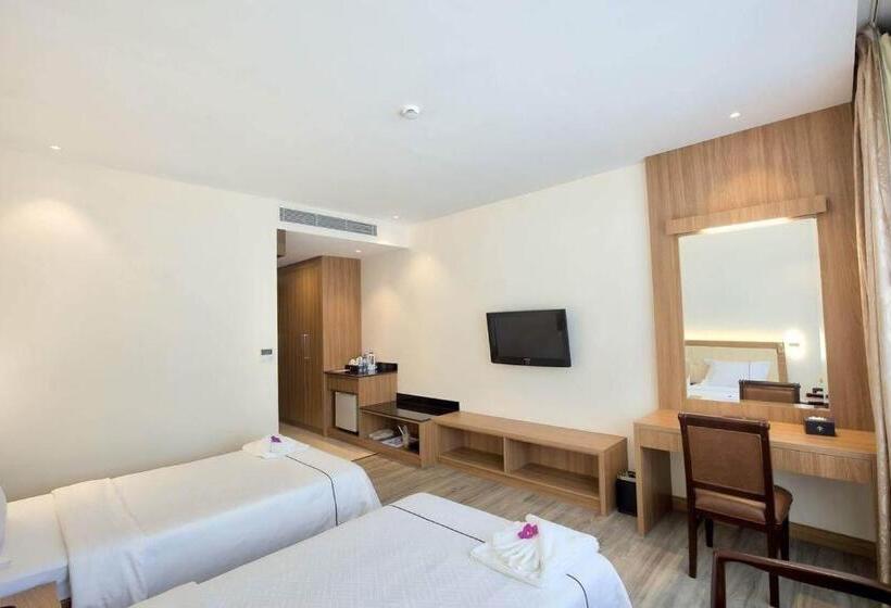 בית מלון כפרי Le President