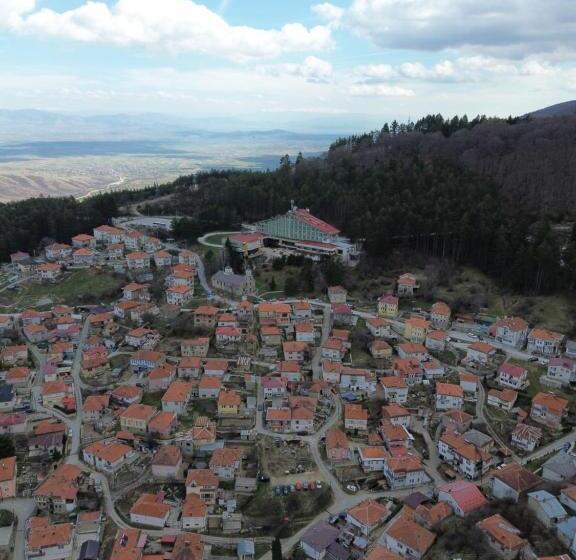 هتل Montana Palace