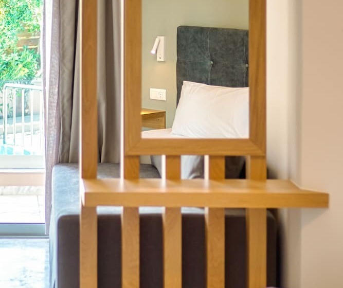 בית מלון כפרי Oliva Beach Studios & Apartments