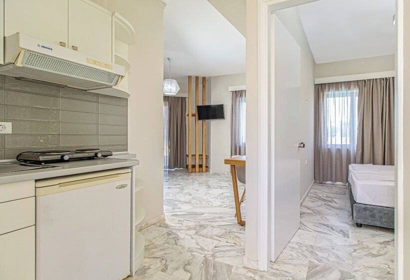 בית מלון כפרי Oliva Beach Studios & Apartments