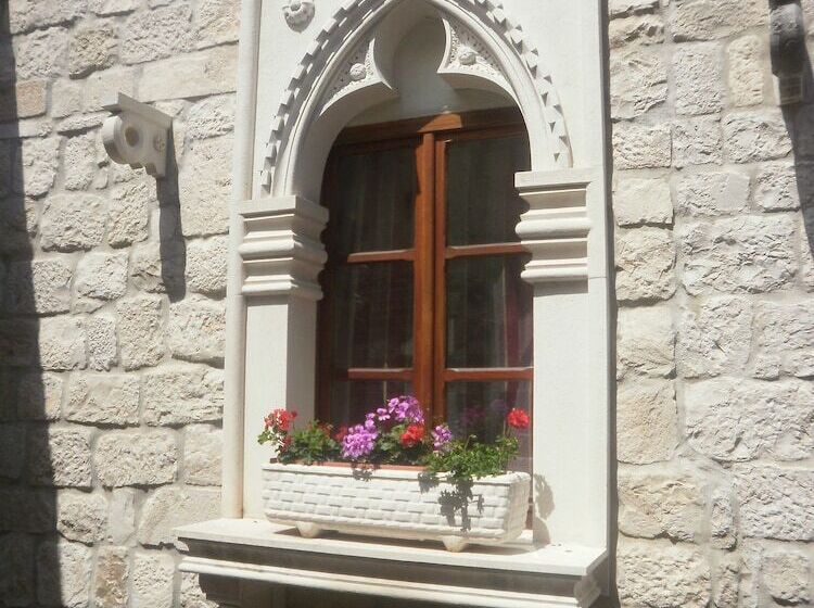 ホテル Palace Stafileo