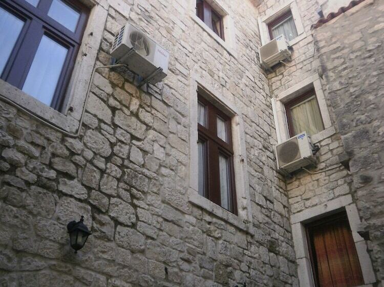 ホテル Palace Stafileo