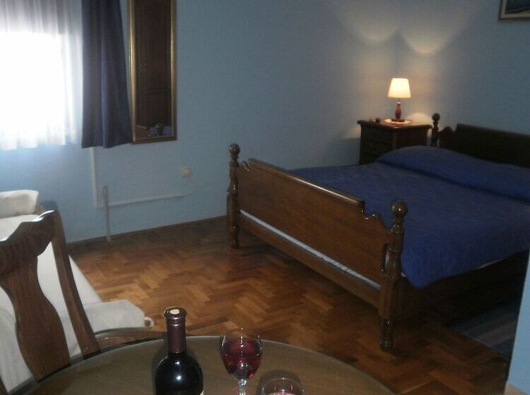 ホテル Palace Stafileo