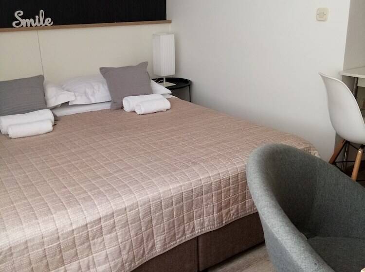 هتل Palace Stafileo