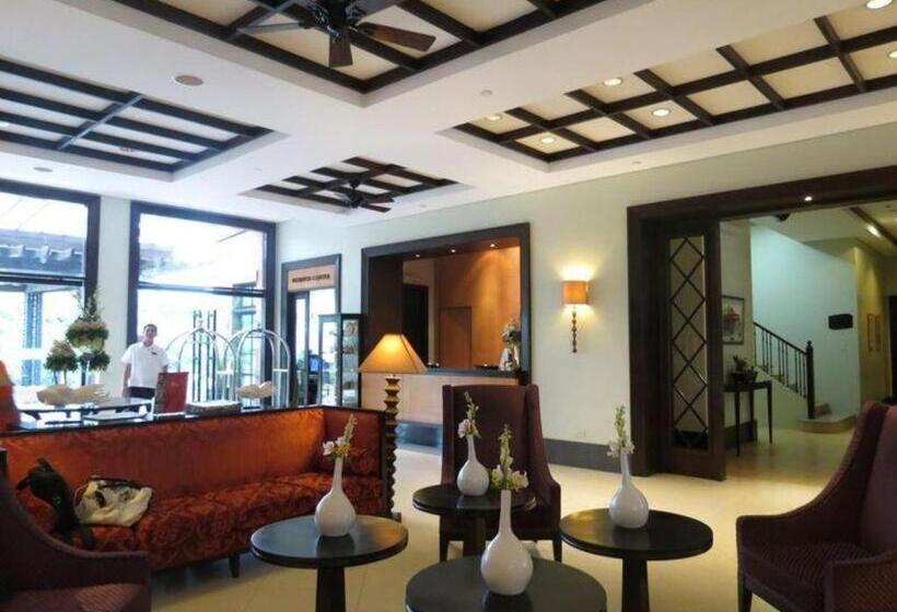 Pontefino Hotel And Residences