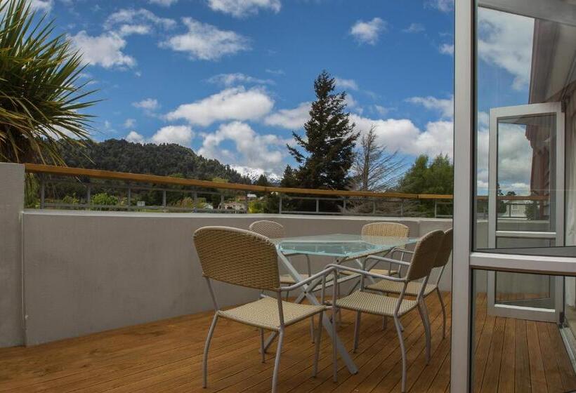 فندق The Powderhorn Chateau