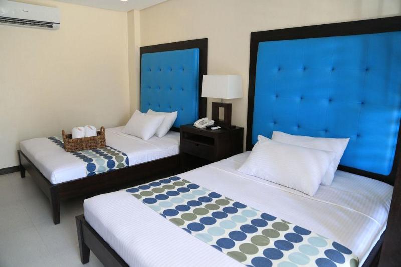 酒店 Puerto Del Sol Beach Resort