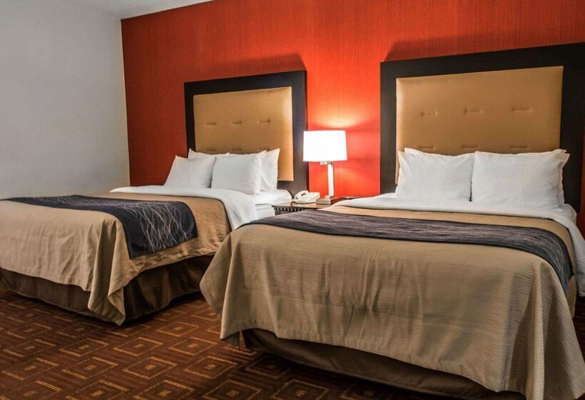 호텔 Quality Inn & Suites Nj State Capital Area