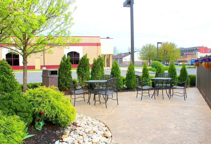 호텔 Quality Inn & Suites Nj State Capital Area