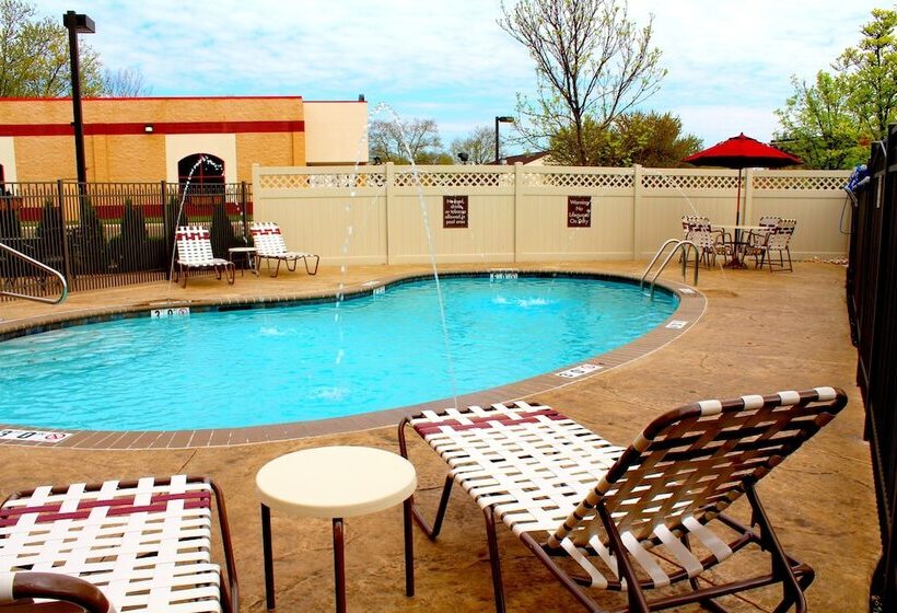 호텔 Quality Inn & Suites Nj State Capital Area