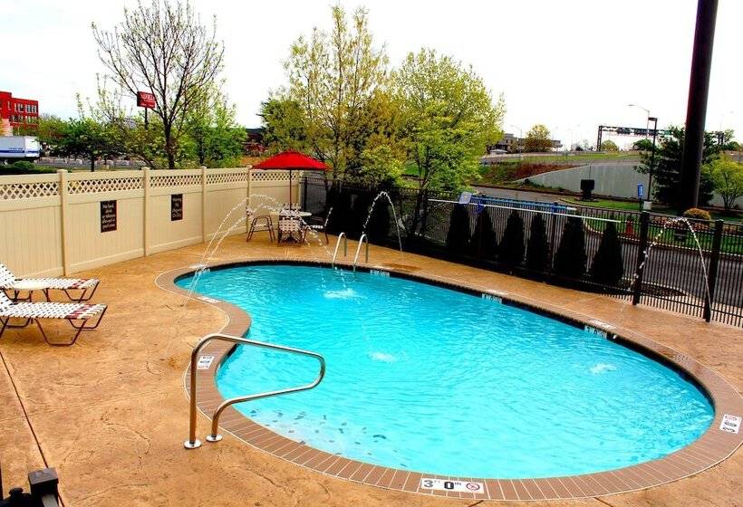 호텔 Quality Inn & Suites Nj State Capital Area