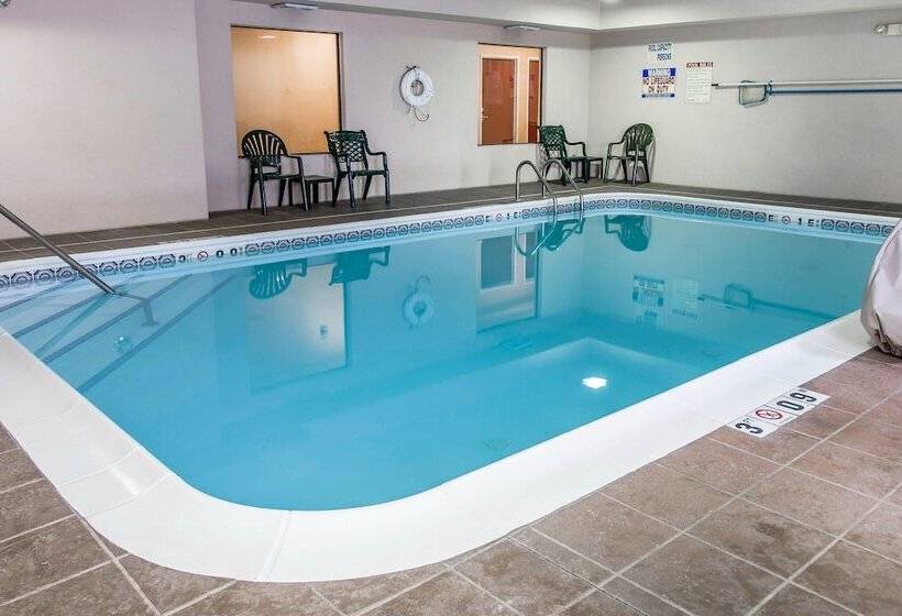 호텔 Quality Inn & Suites Niles