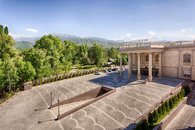 هتل Royal Tulip Almaty