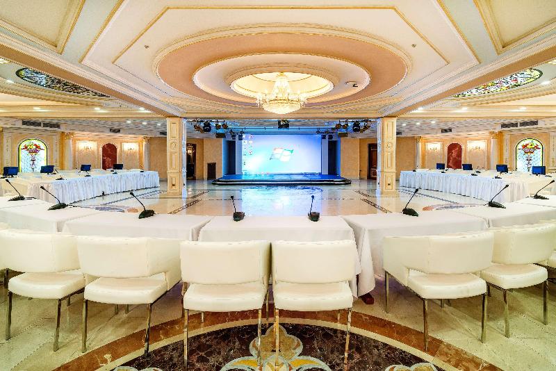 هتل Royal Tulip Almaty