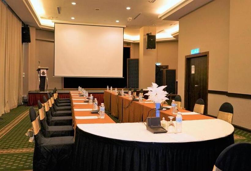 Shahzan Hotel Kuantan, Trademark Collection By Wyndham