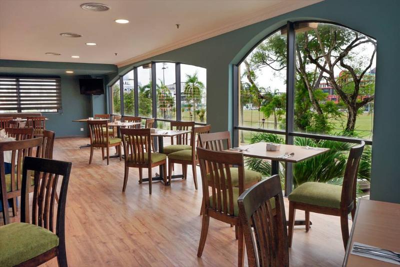 Shahzan Hotel Kuantan, Trademark Collection By Wyndham