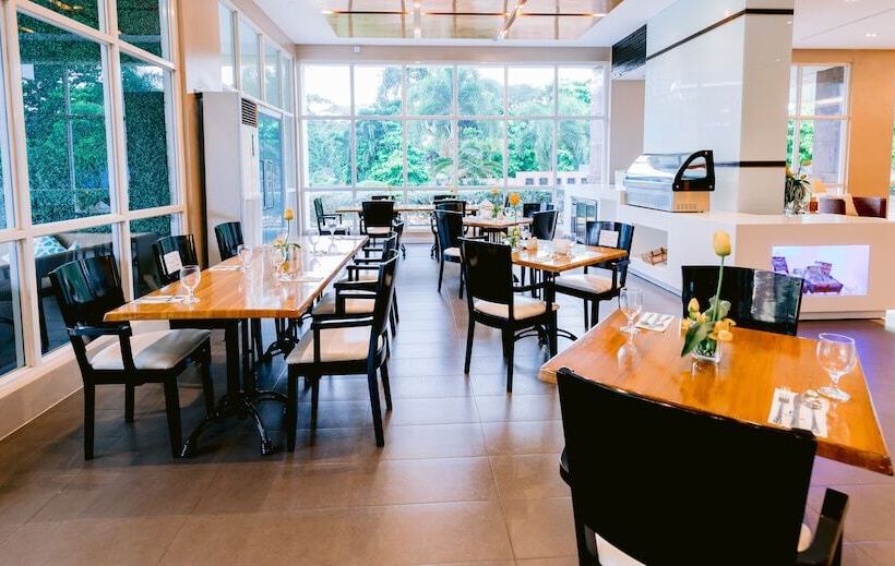 Sotogrande Hotel And Resort