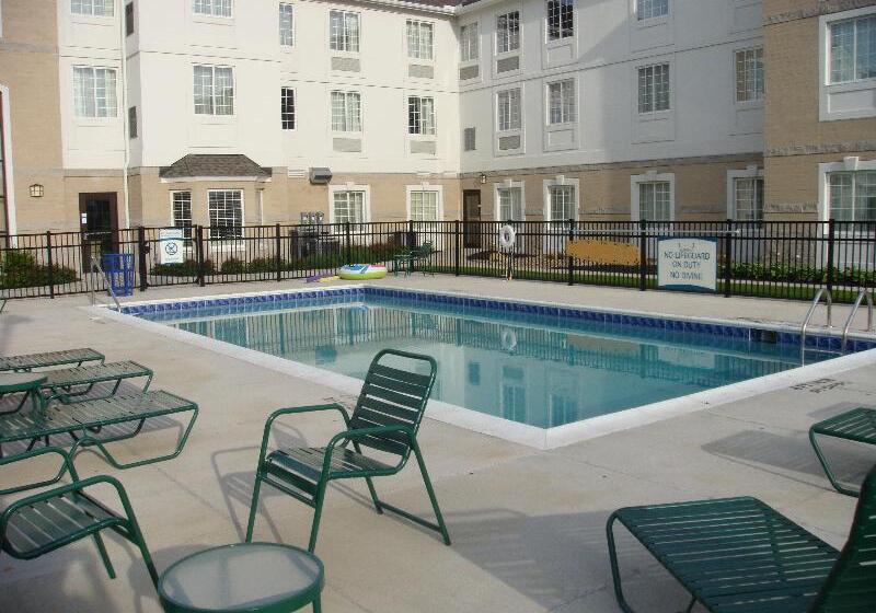 فندق Staybridge Suites Cleveland Mayfield Heights Beachwood, An Ihg