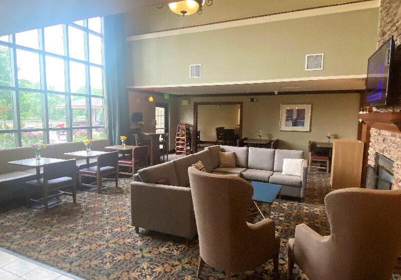 فندق Staybridge Suites Great Falls, An Ihg