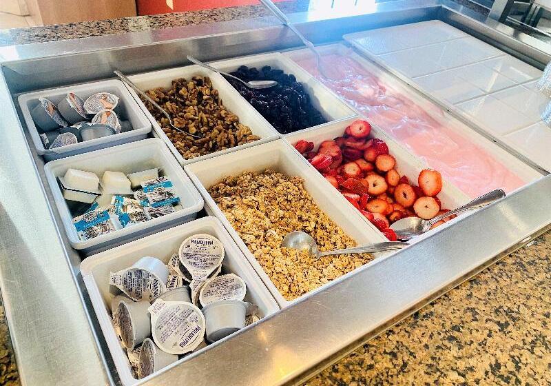 فندق Staybridge Suites Great Falls, An Ihg