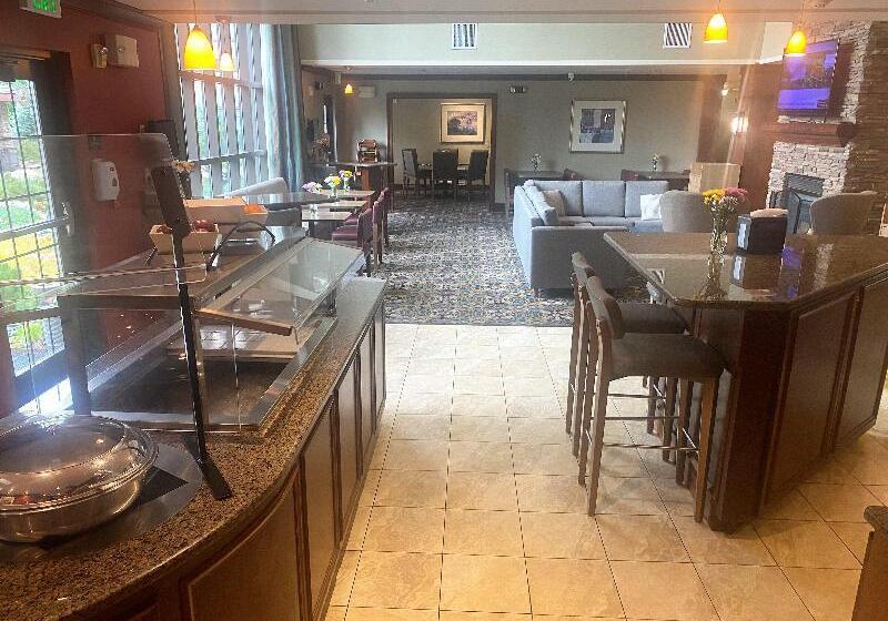 فندق Staybridge Suites Great Falls, An Ihg