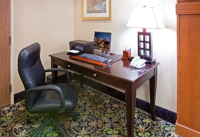 فندق Staybridge Suites Lubbock   University Area, An Ihg